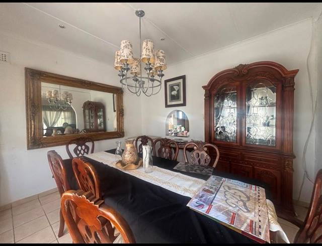 4 BEDROOM HOUSE FOR SALE IN GLENMORE